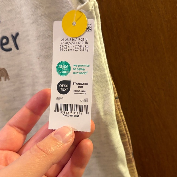 Carter’s Two-Piece Set - Picture 4 of 5